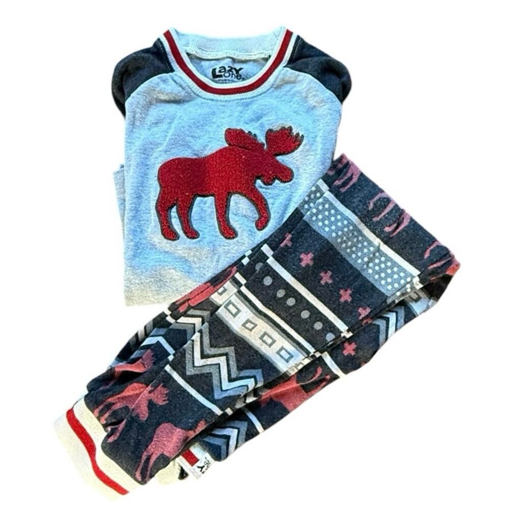 LazyOne Boys Gray/Red Moose Long Sleeve/Pants Pajama Set - 8